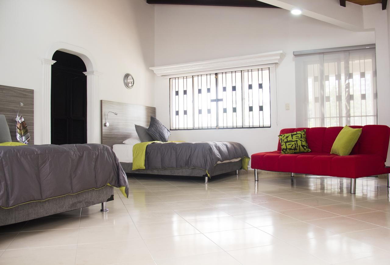 Hotel Premium House Floridablanca Exterior foto